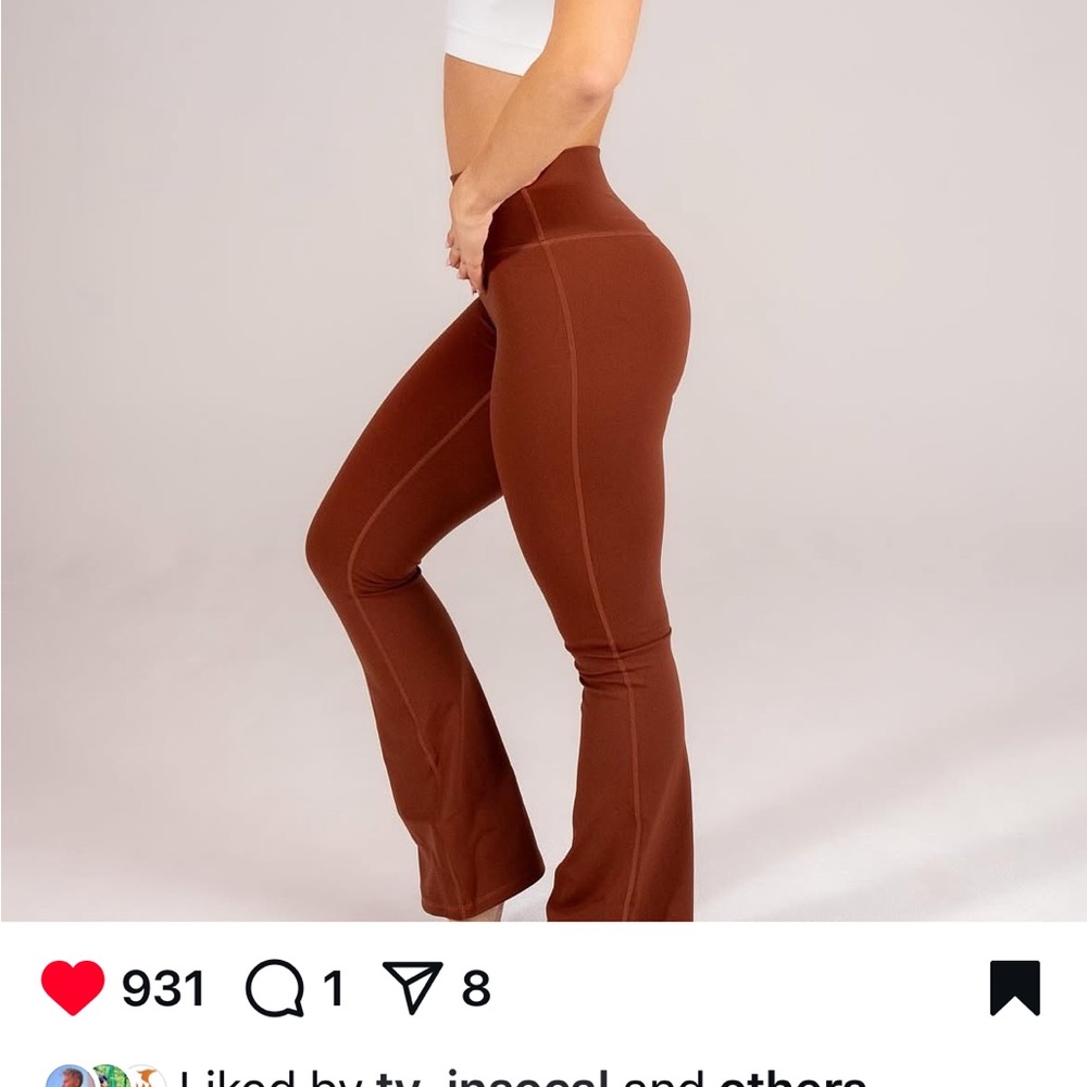 HIGH WAISTED FLARE PANTS
$56+lipstick gift. All size S. M. L. XL